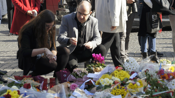 همبستگی  مقاومت ایران با قربانیان حمله تروریستی در پاریس