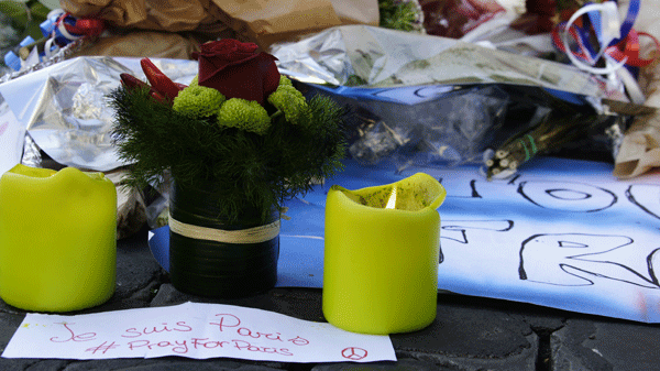 همبستگی  مقاومت ایران با قربانیان حمله تروریستی در پاریس