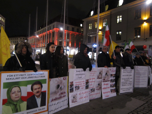 تظاهرات هواداران سازمان مجاهدین خلق ایران در سوئد در محکومیت نقض حقوق بشر و حمله موشکی به لیبرتی وایران