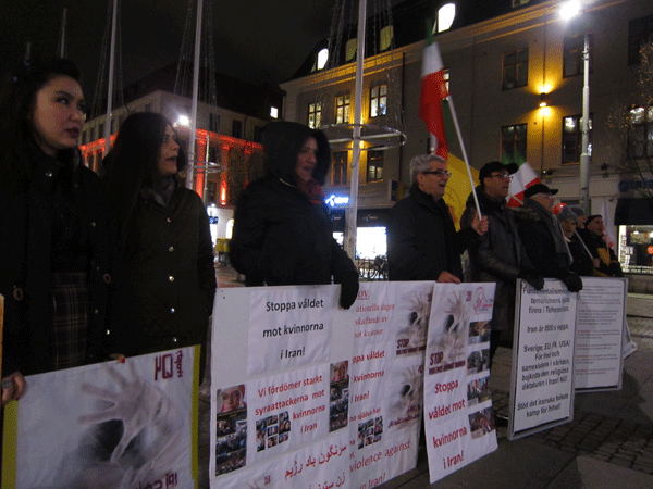 تظاهرات هواداران سازمان مجاهدین خلق ایران در سوئد در محکومیت نقض حقوق بشر و حمله موشکی به لیبرتی وایران