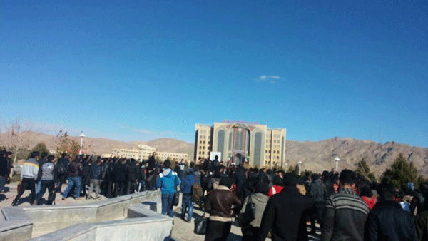 تظاهرات دانشجویان در ایران در روز دانشجو