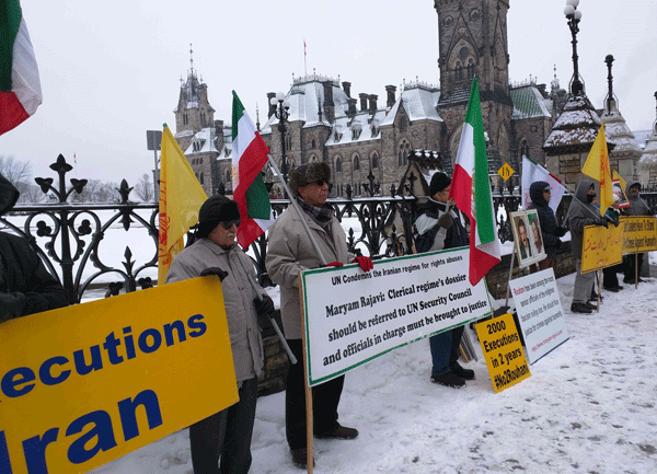 تظاهرات هواداران سازمان مجاهدین خلق ایران علیه اعدام در کانادا