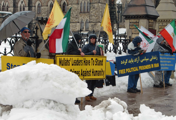 تظاهرا ایرانیان در کانادا علیه نقض حقوق بشر واعدام در ایران هواداران سازمان مجاهدین خلق ایران  