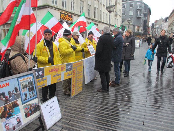 تظاهرات هواداران سازمان مجاهدین خلق ایران در دانمارک