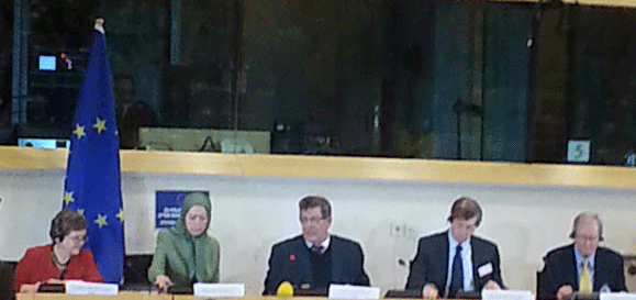 سخنرانی شخصیت های برجسته سیاسی در کنفرانی در پارلمان اروپا با حضور مریم رجوی