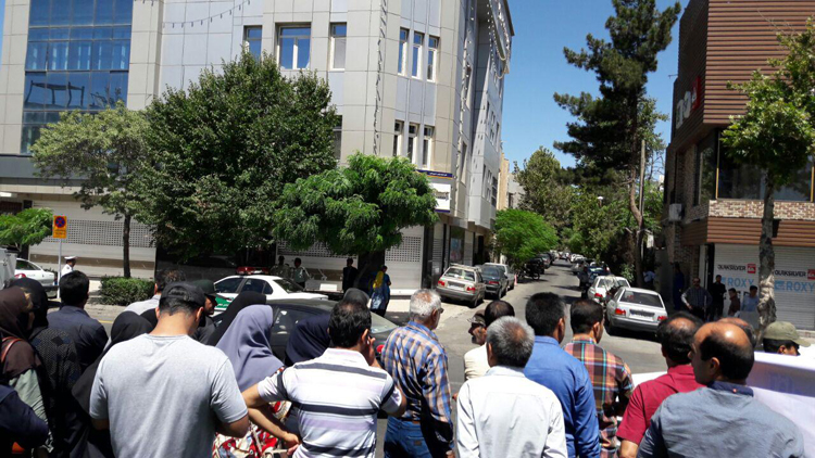 حرکتهای اعتراضی مردمی علیه ستم و چپاول حکومت آخوندی در شهرهای میهن