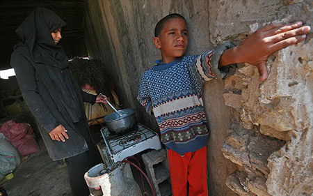 کیترینگ (آشپزخانه) - واحد پخت و پز با مدرن ترین تجهیزات آشپزی، و الگوی آشپزخانه اوپن به فضای بیرون 