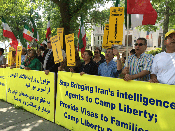آلمان - برلین: تظاهرات در محکومیت توطئه های رژیم آخوندی علیه مجاهدان آزادی در لیبرتی