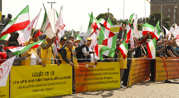 تظاهرات ایرانیان علیه حضور وزیرخارجه رژیم رکورد دار اعدام در جهان در سوئد
