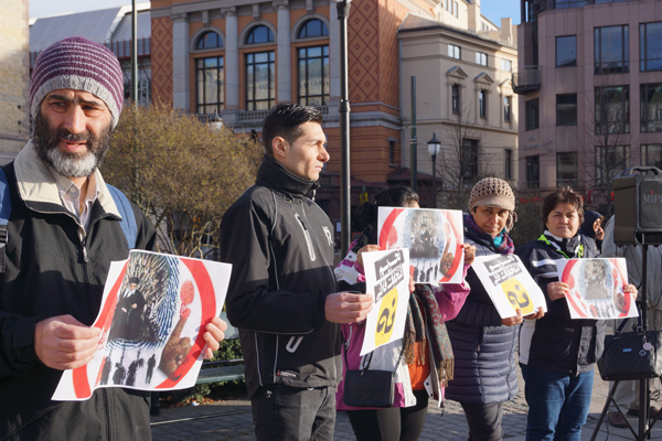 نه به نمایش مسخره انتخابات آخوندی - رای من سرنگونی - تظاهرات در اسلو