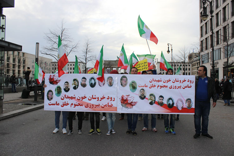 همبستگی مقاومت ایران در برلین با قیام مردم ایران