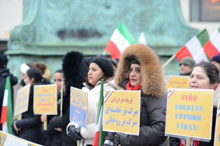 همبستگی ایرانیان آزاده با قیام سراسری ایران در کشورهای مختلف