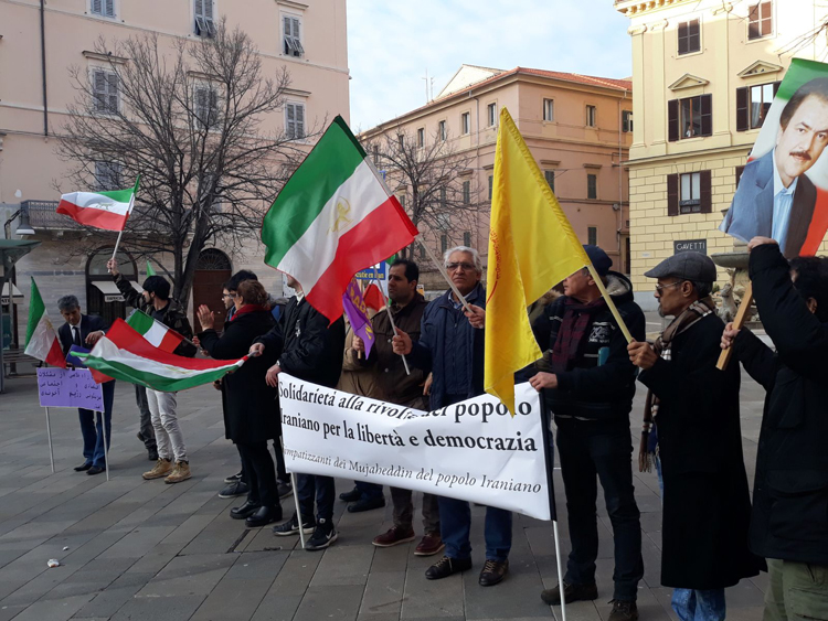 ادامه کارزار جهانی همبستگی با قیام مردم ایران 