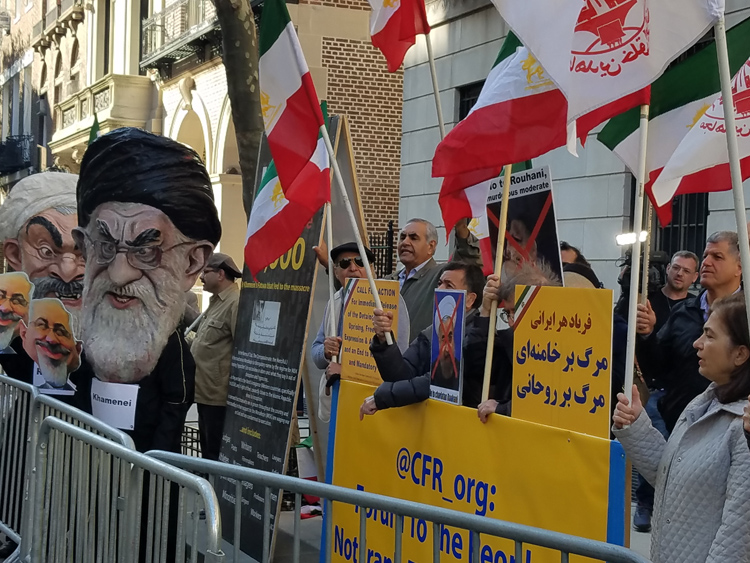 تظاهرات اعتراضی اشرف‌نشان‌ها علیه حضور وزیر خارجه فاشیسم دینی در نیویورک