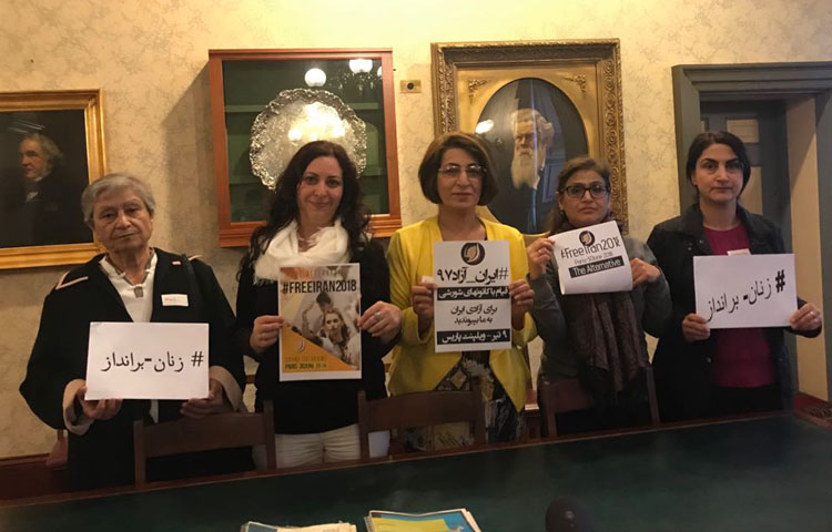 جلسه دفاع از قیام و زنان پیشتاز ایرانی در مجلس ایالت نیو سایت ولز ( سیدنی ) استرالیا