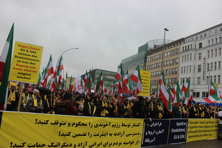 همبستگی ایرانیان آزاده ر هامبورگ  با قیام مردم ایران 