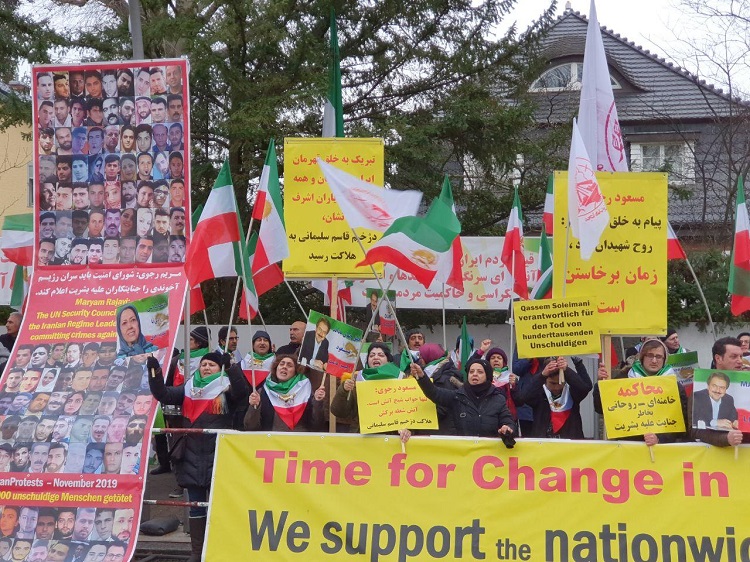همبستگی ایرانیان آزاده با قیام مردم ایران در رم، برلین، مونیخ،