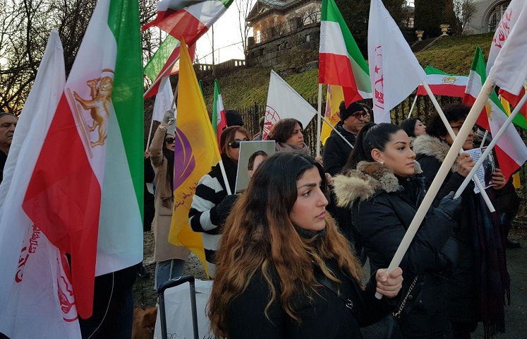 کارزار جهانی همبستگی با قیام مردم ایران 