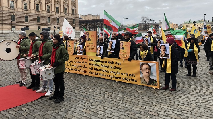 کاراز جهانی ایرانیان آزاده - همبستگی با قیام مردم ایران
