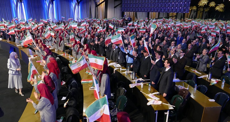 سخنرانی خانم مریم رجوی در سالروز ۳۰دی، آزادی آخرین دسته زندانیان سیاسی شاه در اشرف ۳