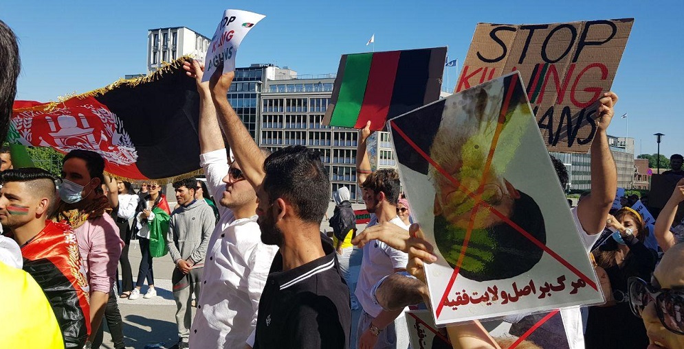 تظاهرات جوانان افغانستان در نروژ علیه جنایات رژیم آخوندی