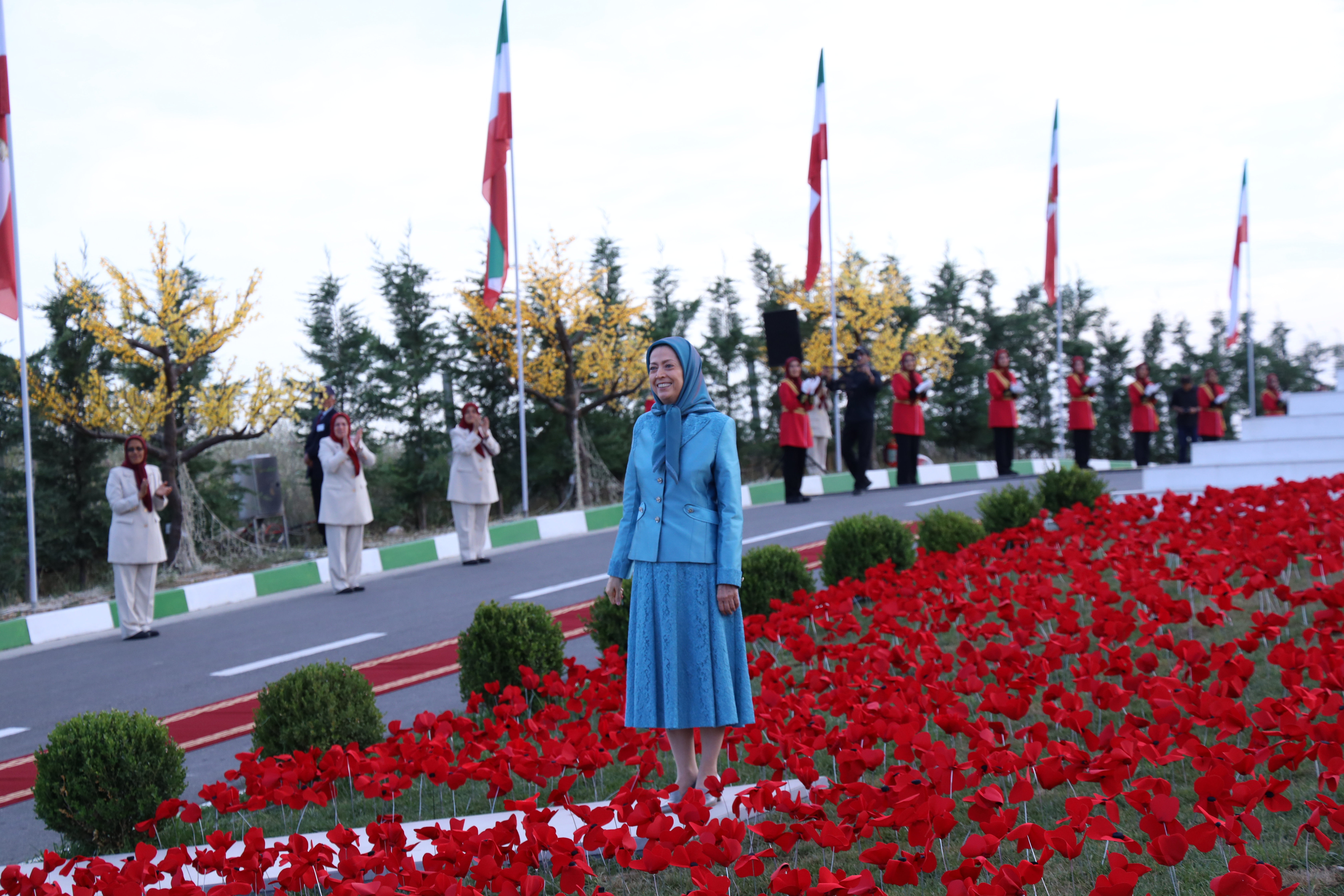 گردهمایی جهانی ایران آزاد 