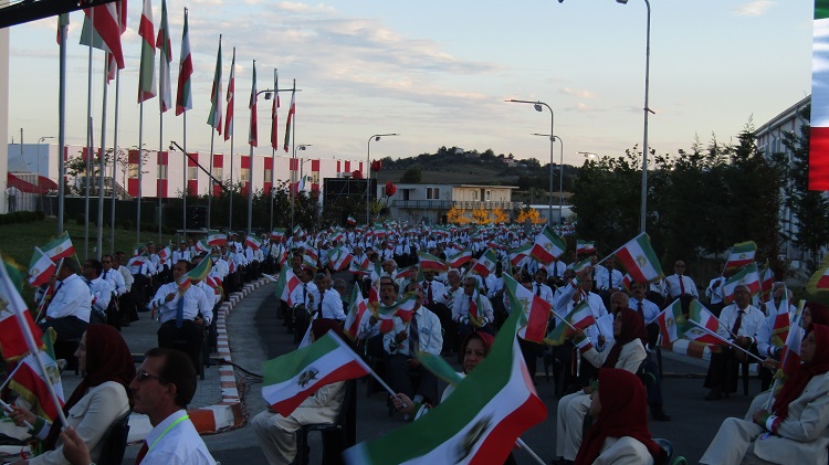 برگزاری مراسم گرامیداشت سی و دومین سالگرد قتل‌عام زندانیان سیاسی در سال ۶۷ در اشرف۳