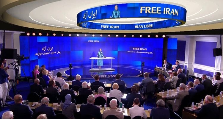 گردهمایی ایران آزاد ۲۰۲۶ - پیش به‌سوی جمهوری دموکراتیک 
