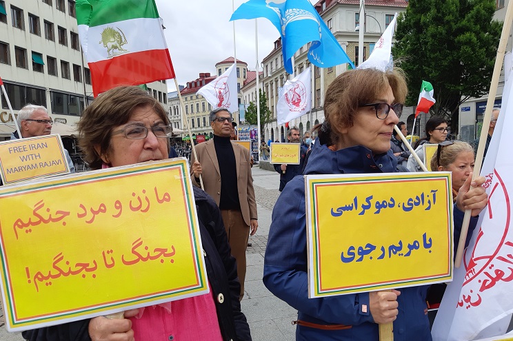 تظاهرات ایرانیان-9